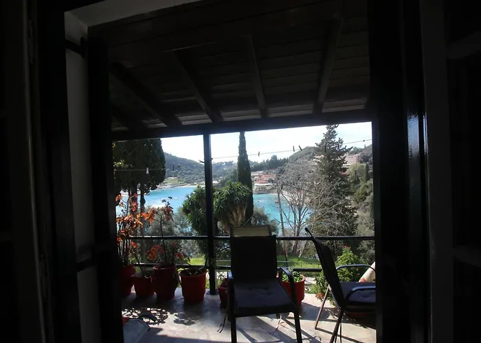 Niky\'S Cottage